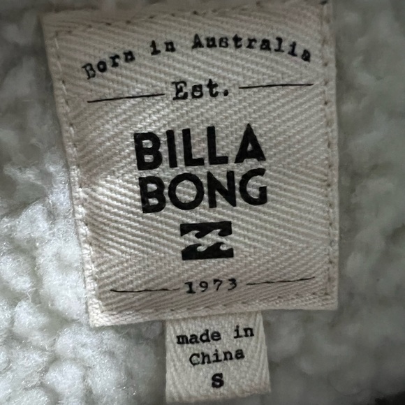 Billabong winter jacket - Picture 2 of 2